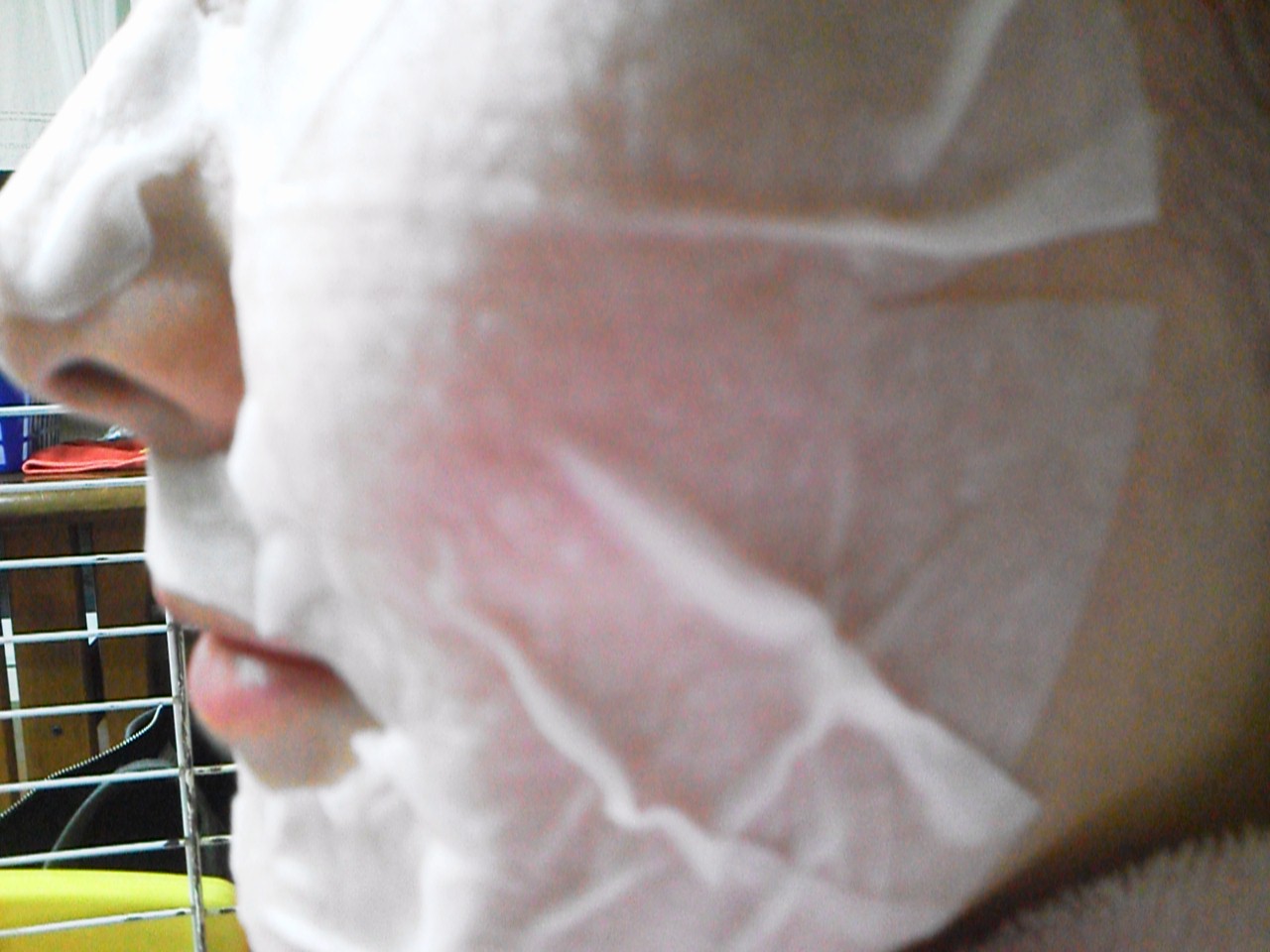 美容パックをしてみた。先日のもの｜2011-11-04