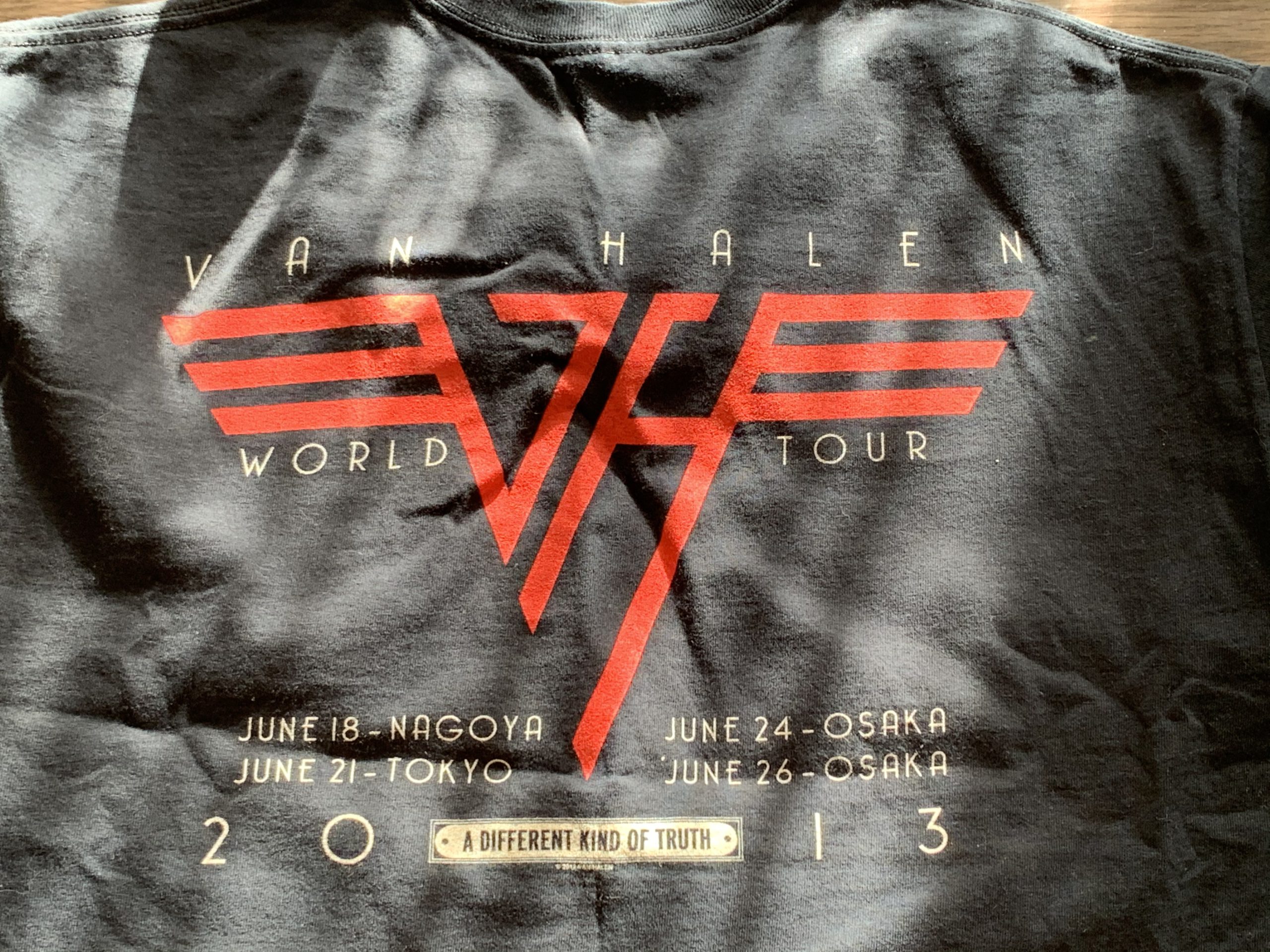 天に召された天才ギタリスト。ご冥福を…