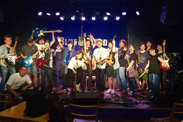 ギタリスト(エレキ)の仲間増えた♪♪ アコギと勝手がちがうわーw 2017-07-19